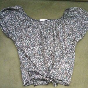 TeenBell Green Floral Tie-Front Blouse